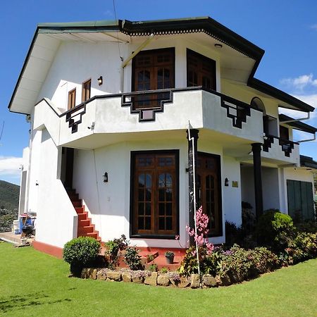 Отель Hill Crest Residency Нувара-Элия Номер фото